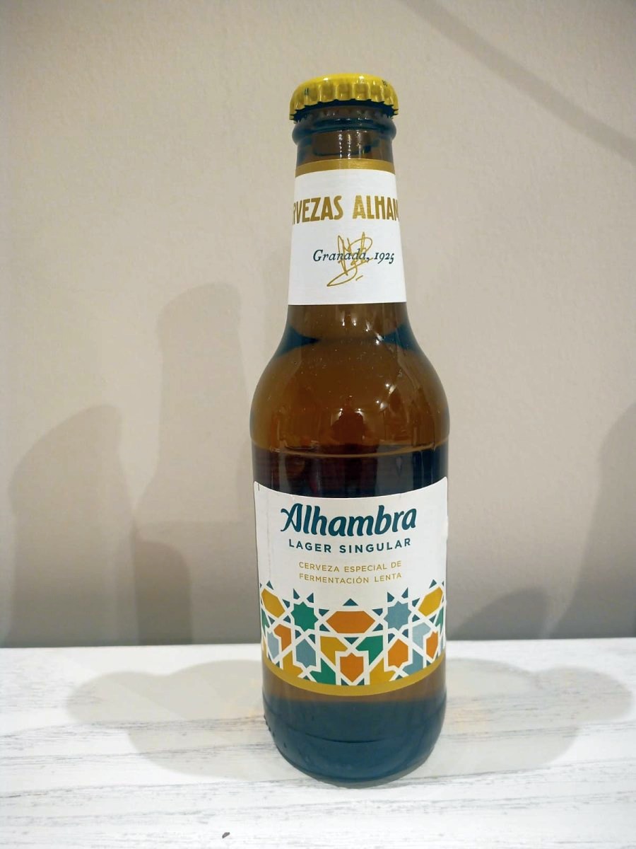 Alhambra Lager Singular – Flasche